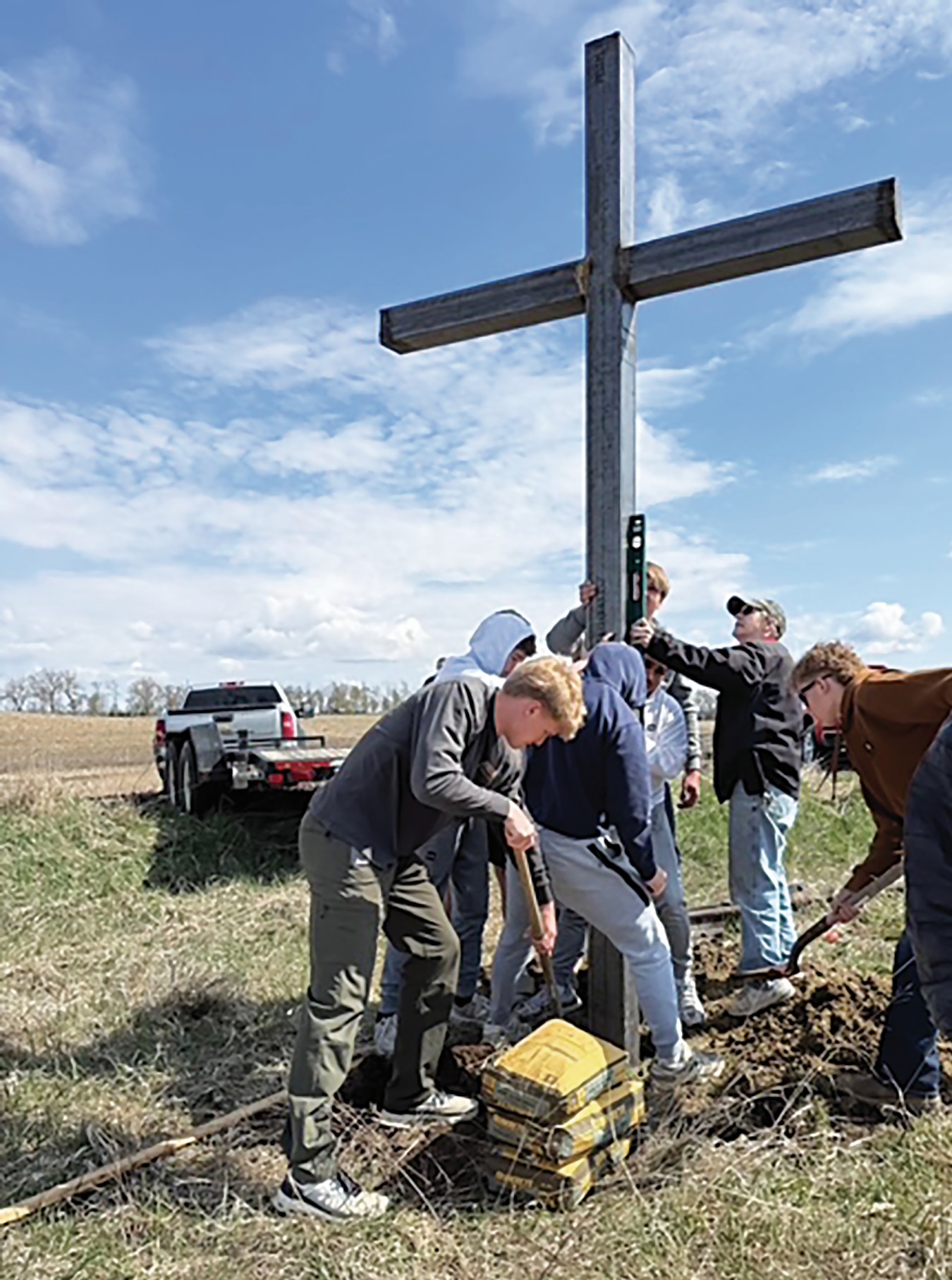 Diego Garcia’s senior project constructing Little Fellow cross