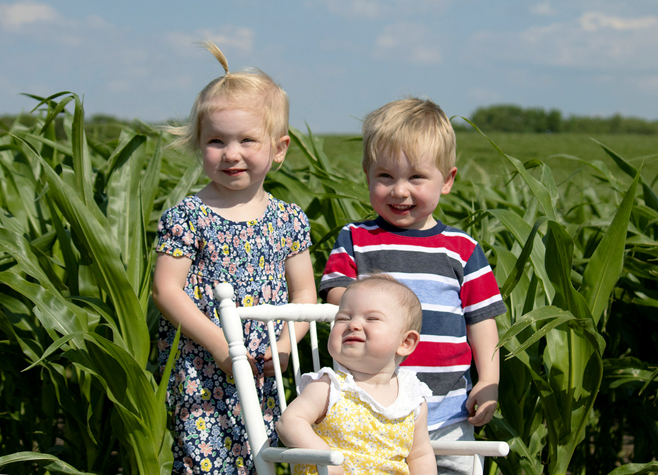 McHenry Children in corn field